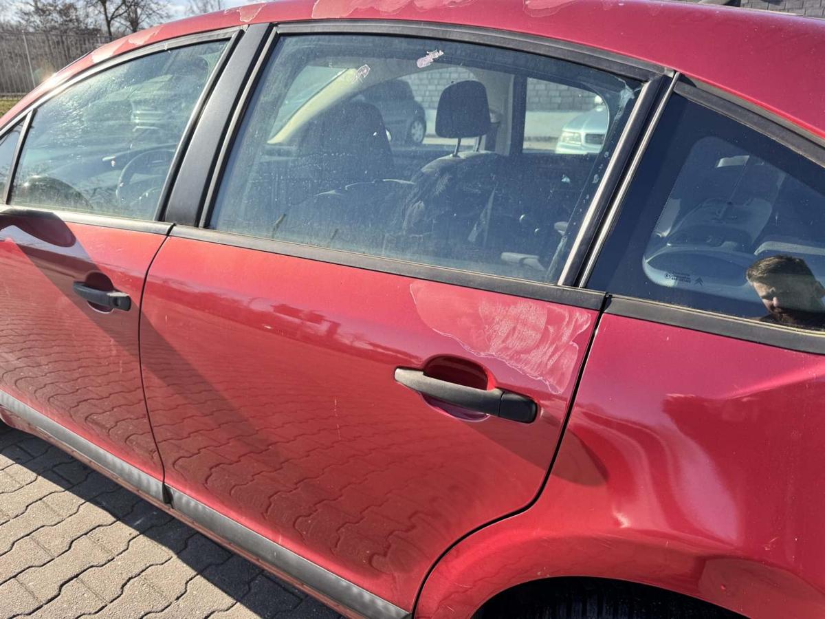 Citroen C4 original T&uuml;r hinten links EKQ Luziferrot Rohbau Bj.2007